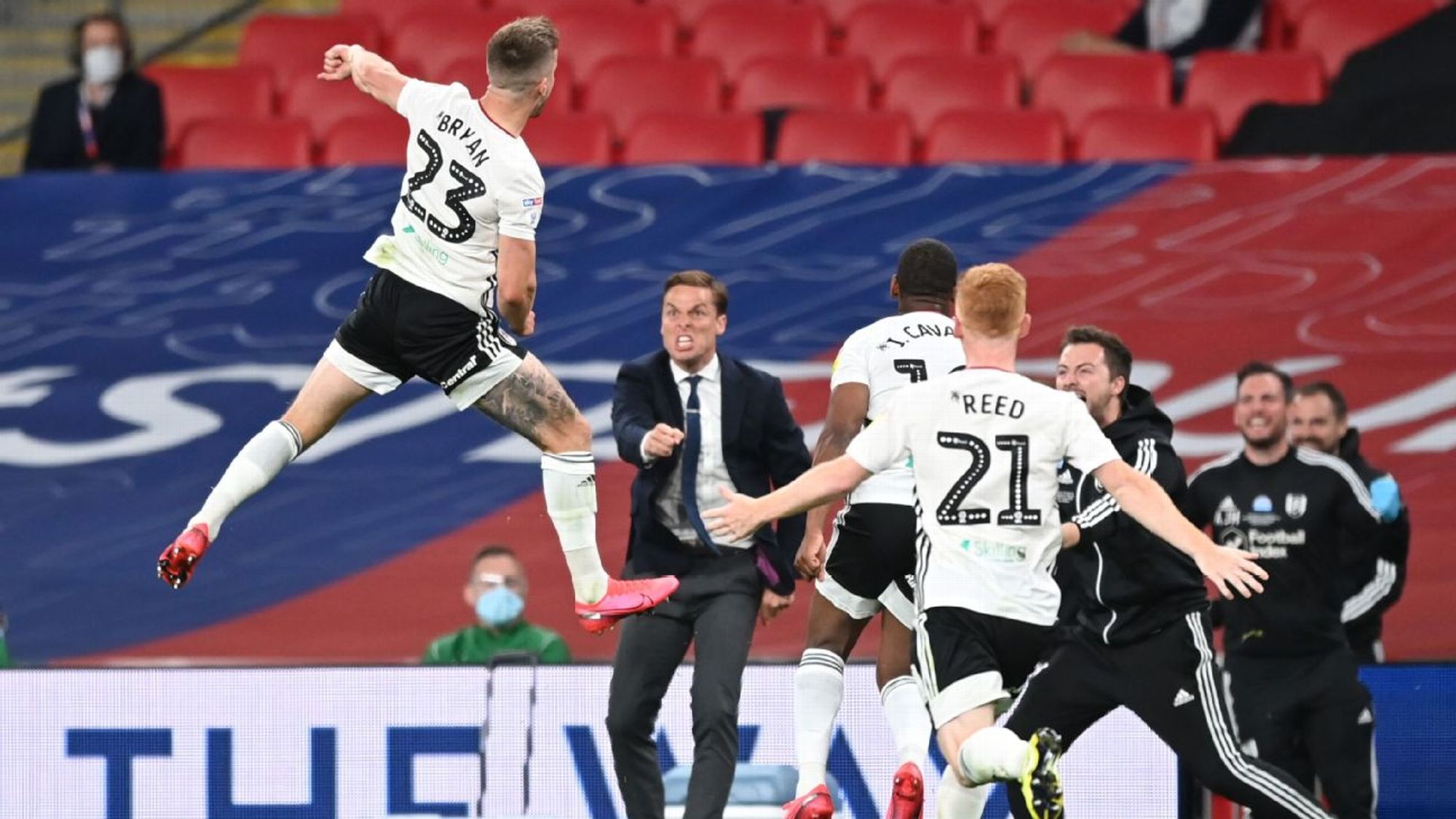 他所率领的 他所率领的