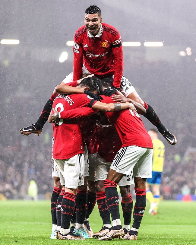 冠赛场上的 冠赛场上的