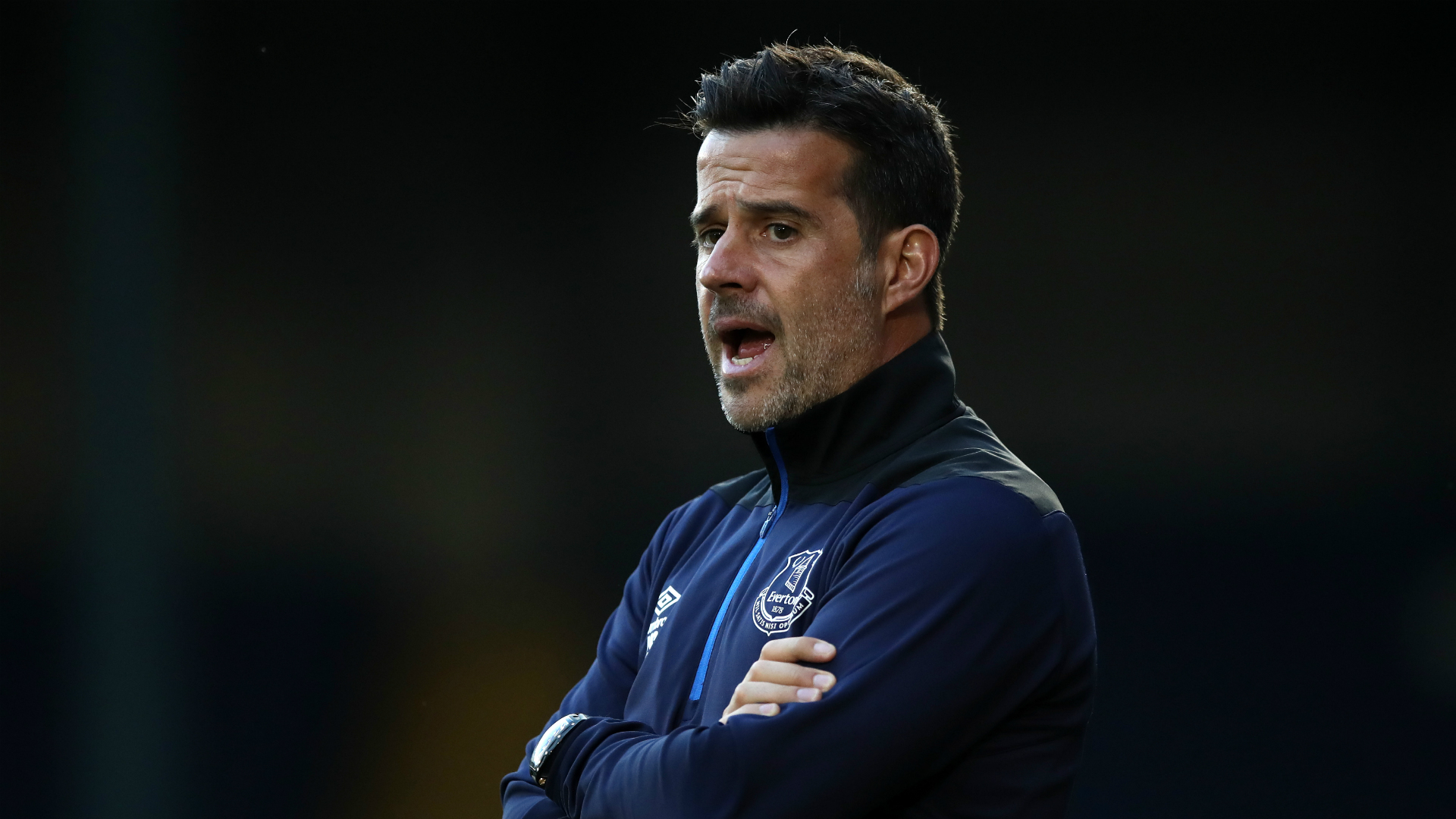 及其团队当 及其团队当